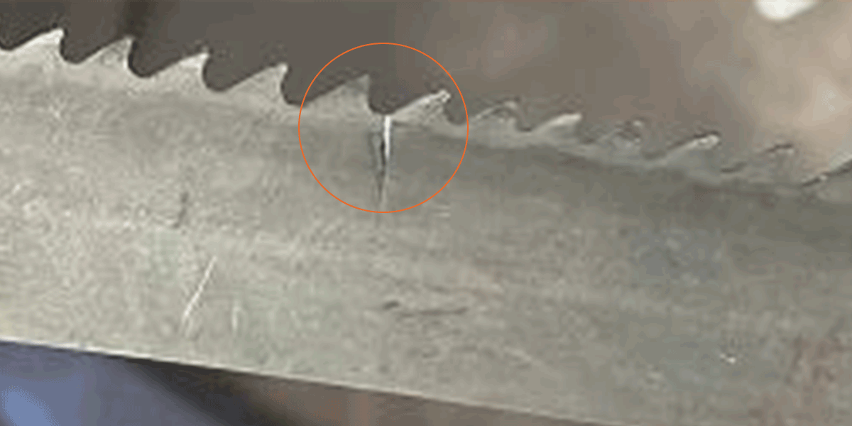 Fixing gullet cracks on band saw blades